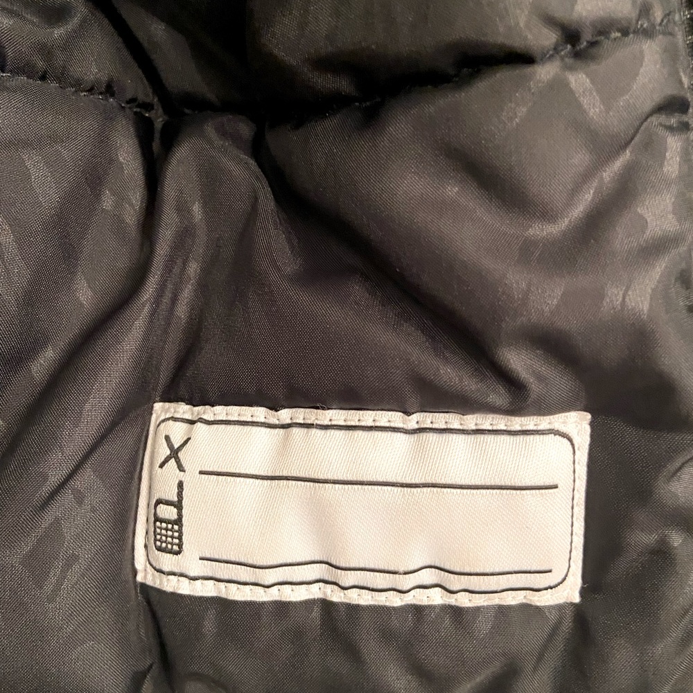 Columbia winter coat - boys / Youth size 18/20 - Picture 5 of 9